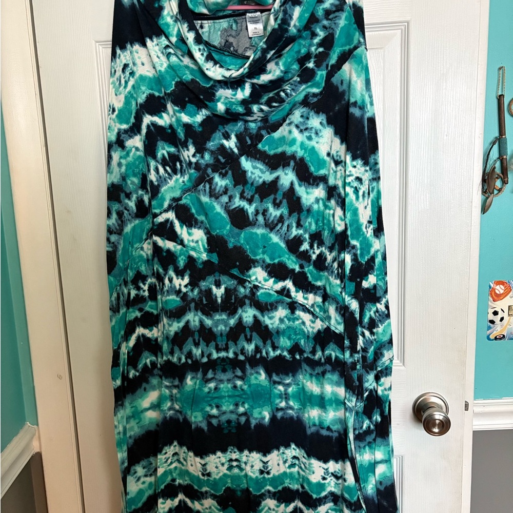 Teal and Black Patterned Maxi Skirt